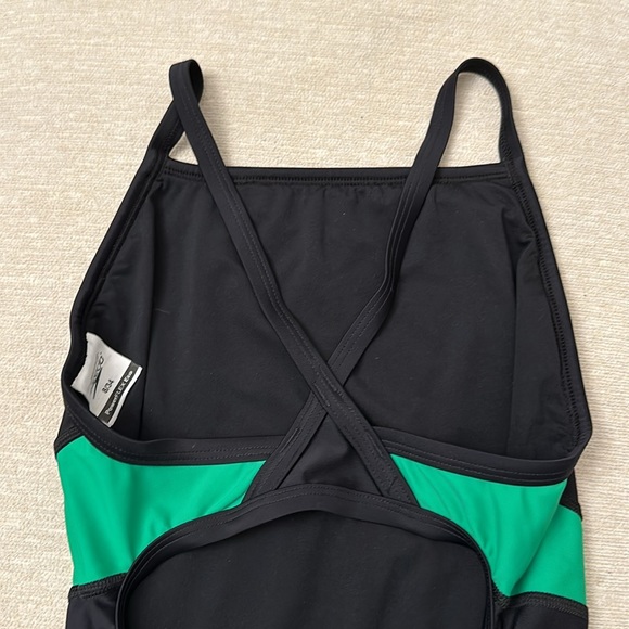 SPEEDO Powerflex Eco 1-piece training/competition suit size 8/34 - Picture 5 of 9